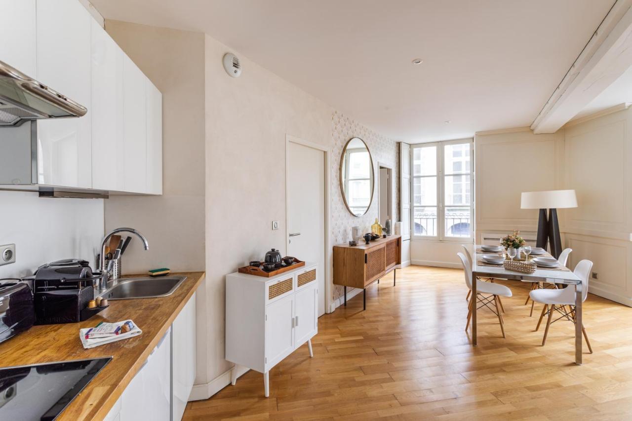 La Tourelle & L'Honore - 2 Appartements Dans Le Centre Historique De Rennes Bagian luar foto